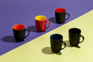 Кружка Bright Tulip, матовая, черная с оранжевым — изображение 3