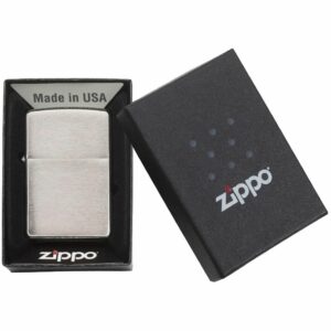 Зажигалка Zippo Classic Brushed, серебристая — изображение 2