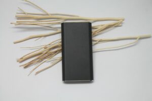 Портативный внешний диск SSD Uniscend Drop, 256 Гб, черный — изображение 10