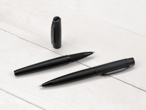 Ручка металлическая роллер Uma VIP R GUM soft-touch с зеркальной гравировкой, черный — изображение 2