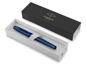 Ручка роллер Parker IM Monochrome Blue, стержень:F, цвет чернил: black, в подарочной упаковке. — изображение 6