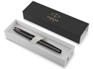 Перьевая ручка Parker IM Monochrome Black, перо:F, цвет чернил: blue, в подарочной упаковке. — изображение 5