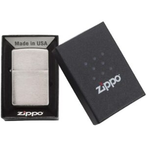 Зажигалка Zippo Classic Brushed, серебристая — изображение 2