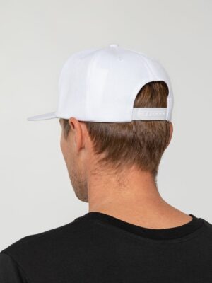Бейсболка Snapback с прямым козырьком, белая — изображение 8