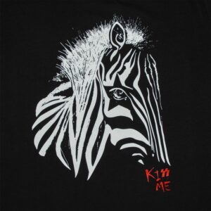 Толстовка женская «Арт-рокстар. Kiss Me», черная — изображение 4