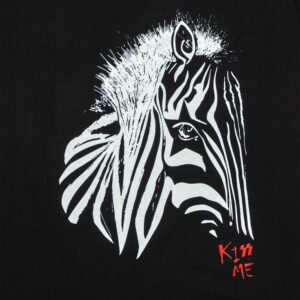 Футболка мужская «Арт-рокстар. Kiss Me», черная — изображение 4