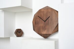 Часы настольные Wood Job — изображение 9