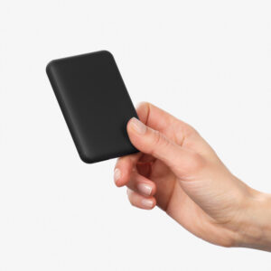 Внешний аккумулятор Elari 5000 mAh, черный — изображение 7