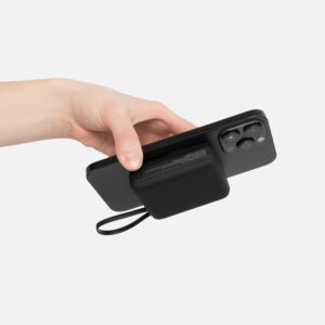 Внешний аккумулятор с подсветкой Ritter PD 10000mAh с функцией беспроводной зарядки 15W, черный — изображение 12