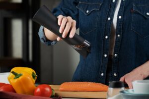 Гравитационная мельница для специй Gravita, черная — изображение 5