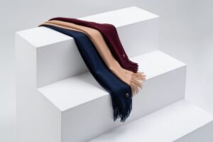 Шарф Graceful, бордовый — изображение 10