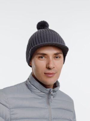 Вязаная шапка с козырьком Peaky, серая (антрацит) — изображение 6