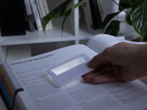 Лупа Visionary с подсветкой, белая — изображение 7