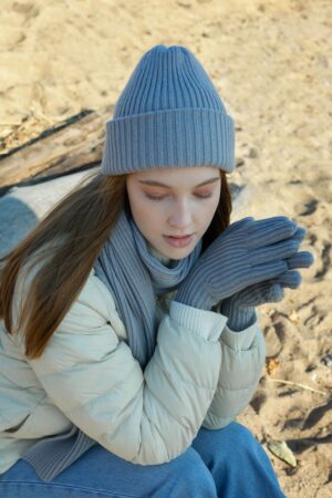 Шапка Capris, серая — изображение 8