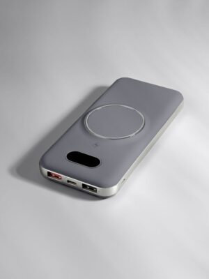 Внешний аккумулятор Omni Pro 10000 мАч, серый — изображение 9