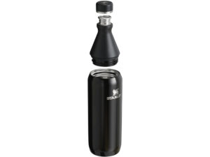 Бутылка для воды Stanley All Day Slim объемом 600 мл - черный глянцевый — изображение 2