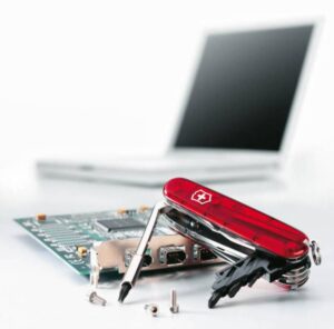 Офицерский нож CyberTool L, прозрачный красный — изображение 2