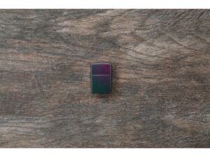 Зажигалка ZIPPO Classic с покрытием Iridescent, латунь/сталь, фиолетовая, матовая, 38x13x57 мм — изображение 6