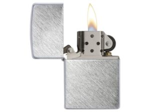 Зажигалка ZIPPO с покрытием Herringbone Sweep, латунь/сталь, серебристая, матовая, 38x13x57 мм — изображение 3