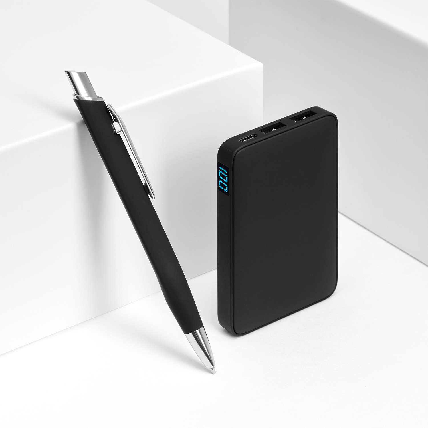 Внешний аккумулятор с подсветкой Анкор (Ancor) 5000 mAh, черный — изображение 8
