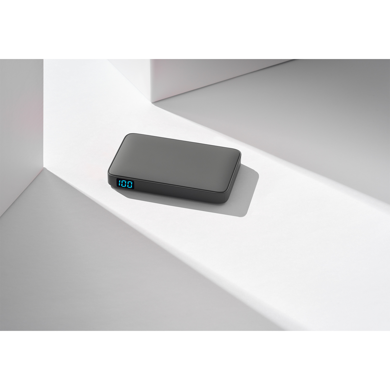 Внешний аккумулятор с подсветкой Анкор (Ancor) 5000 mAh, серый — изображение 8