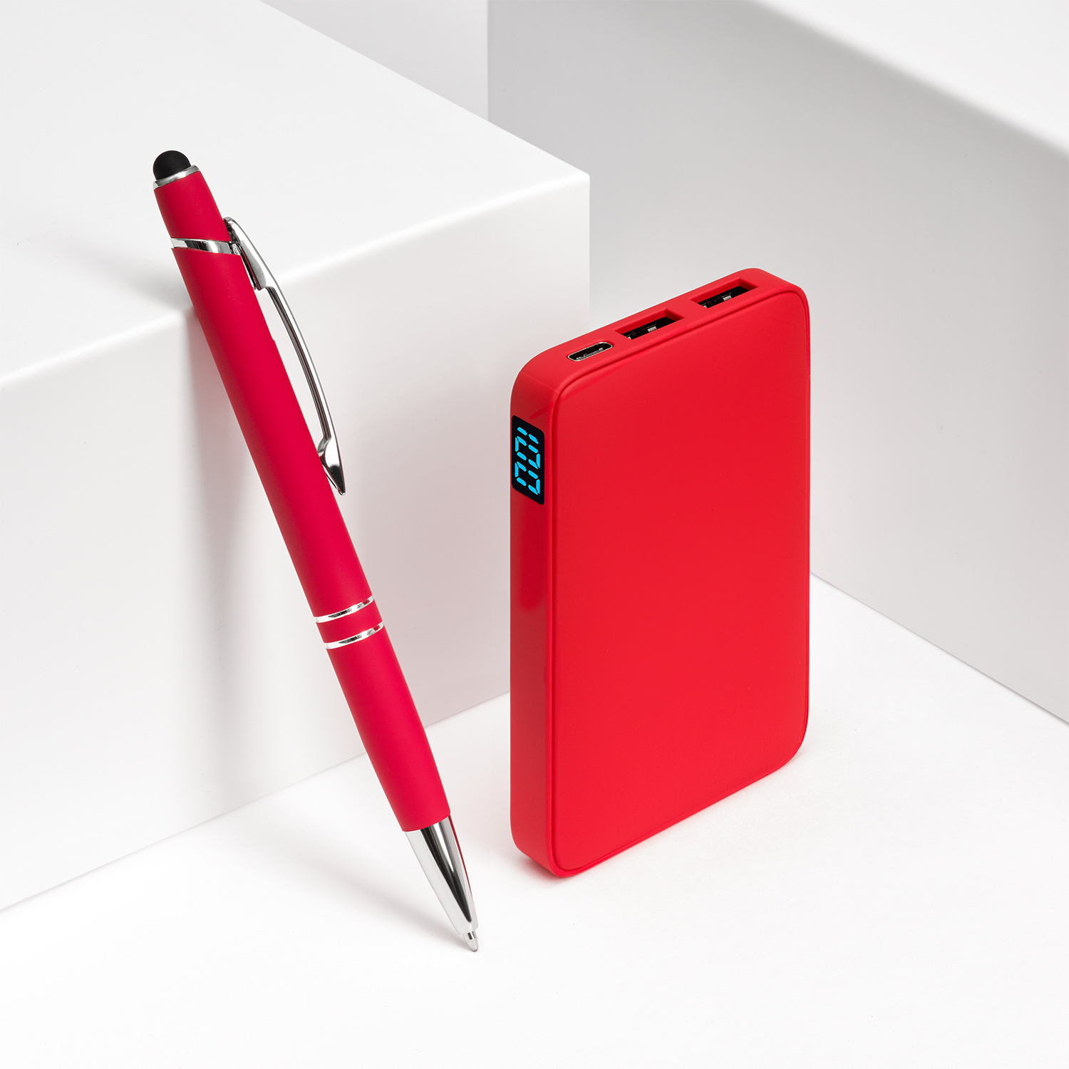 Внешний аккумулятор с подсветкой Анкор (Ancor) 5000 mAh, красный — изображение 3