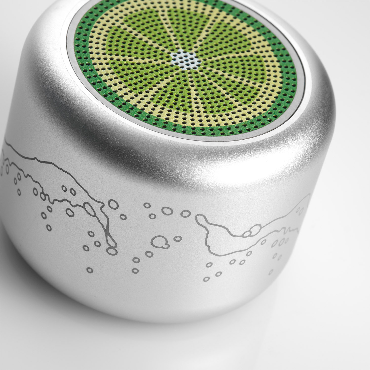 Беспроводная колонка Passion 80dB 600 mAh, серебряная — изображение 9