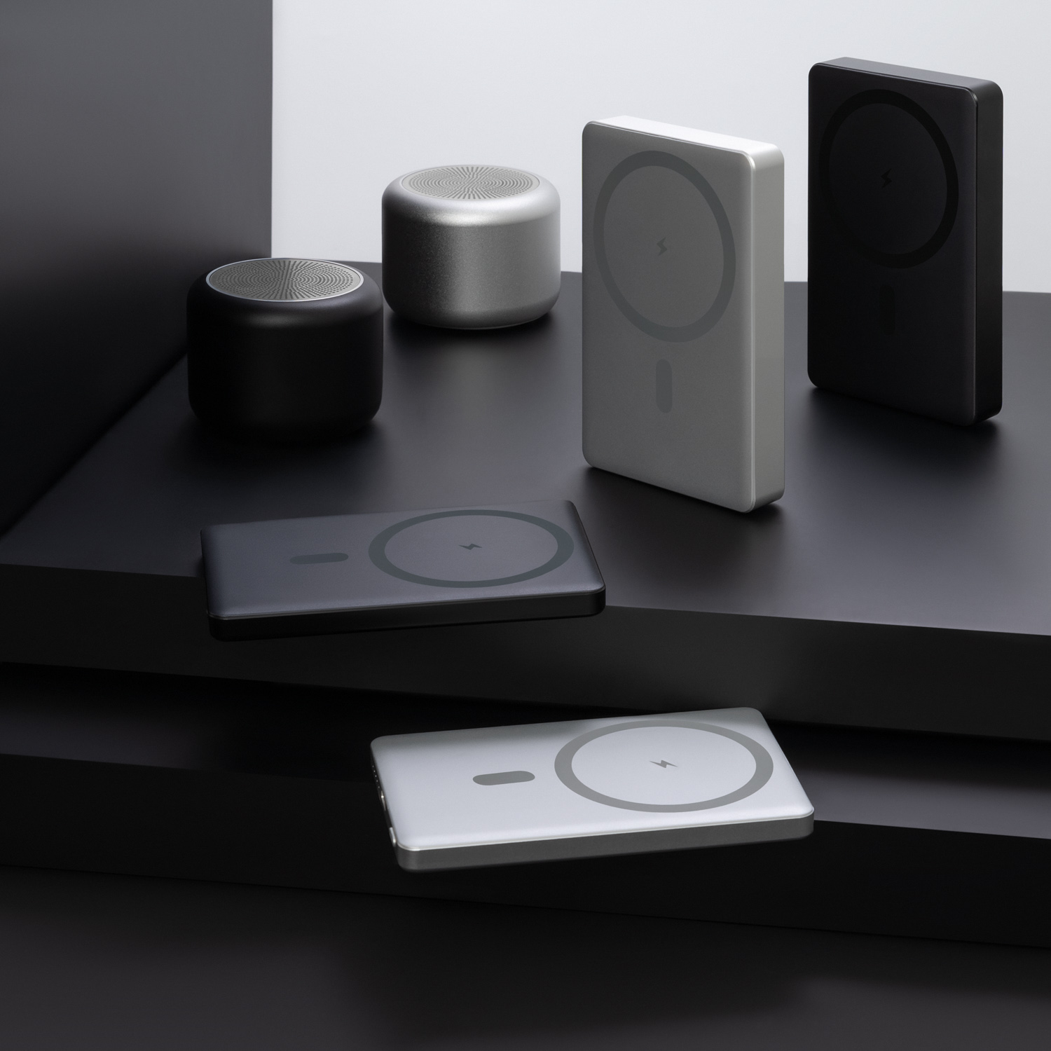 Беспроводная колонка Passion 80dB 600 mAh, серебряная — изображение 13