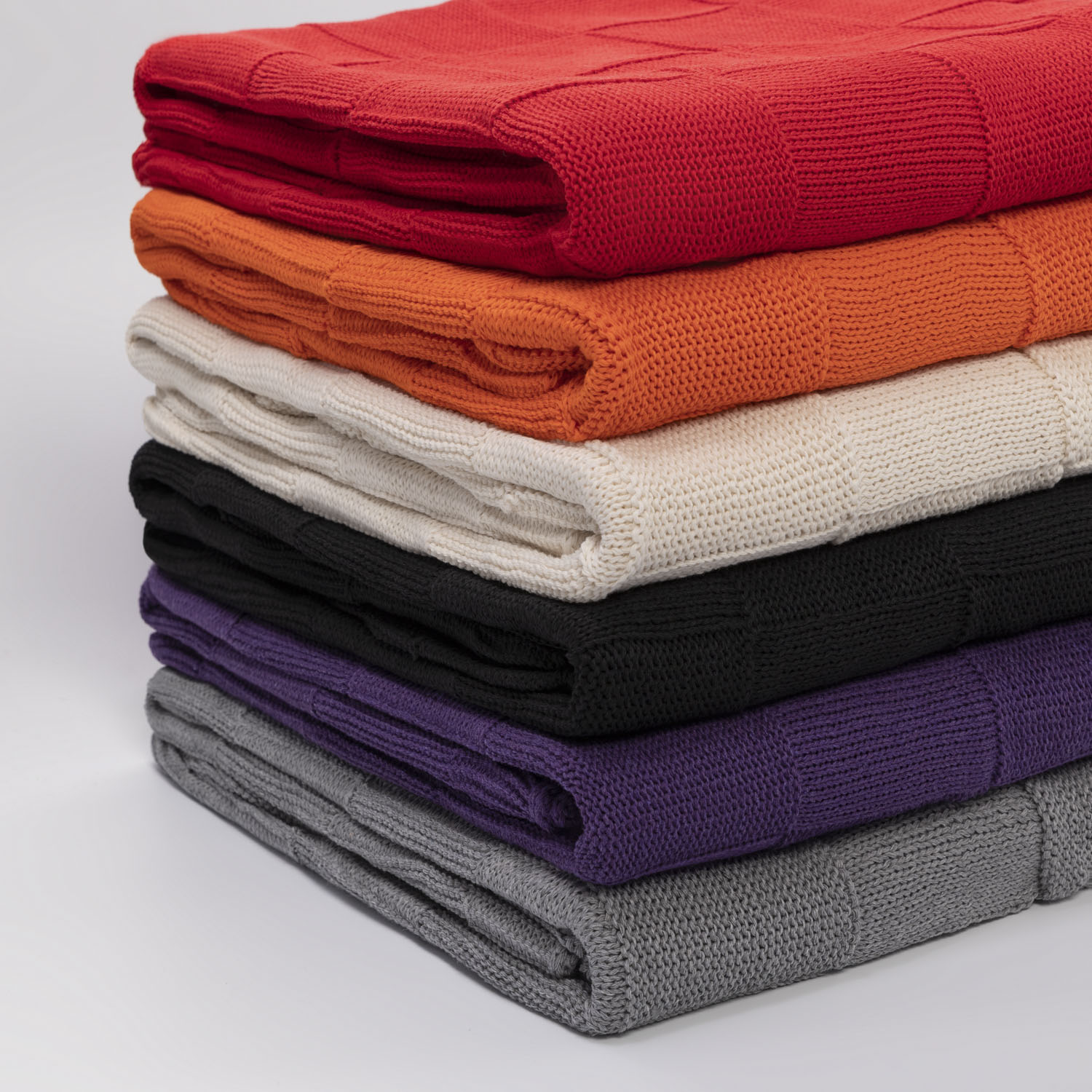 Плед Cella вязаный, красный (без подарочной коробки) — изображение 13