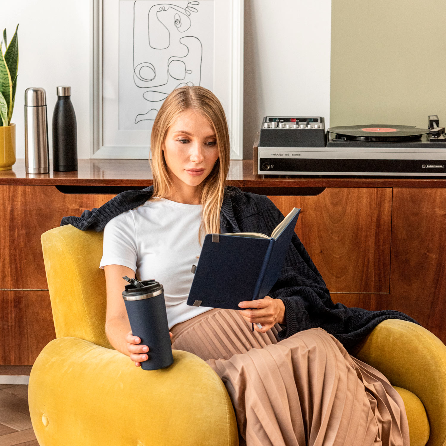 Плед Cella вязаный, темно-синий (без подарочной коробки) — изображение 7