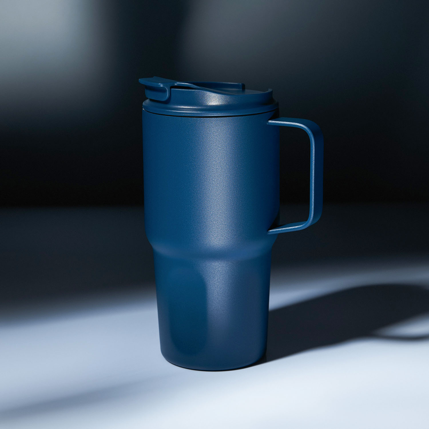 Термокружка вакуумная Aventura, синяя — изображение 2