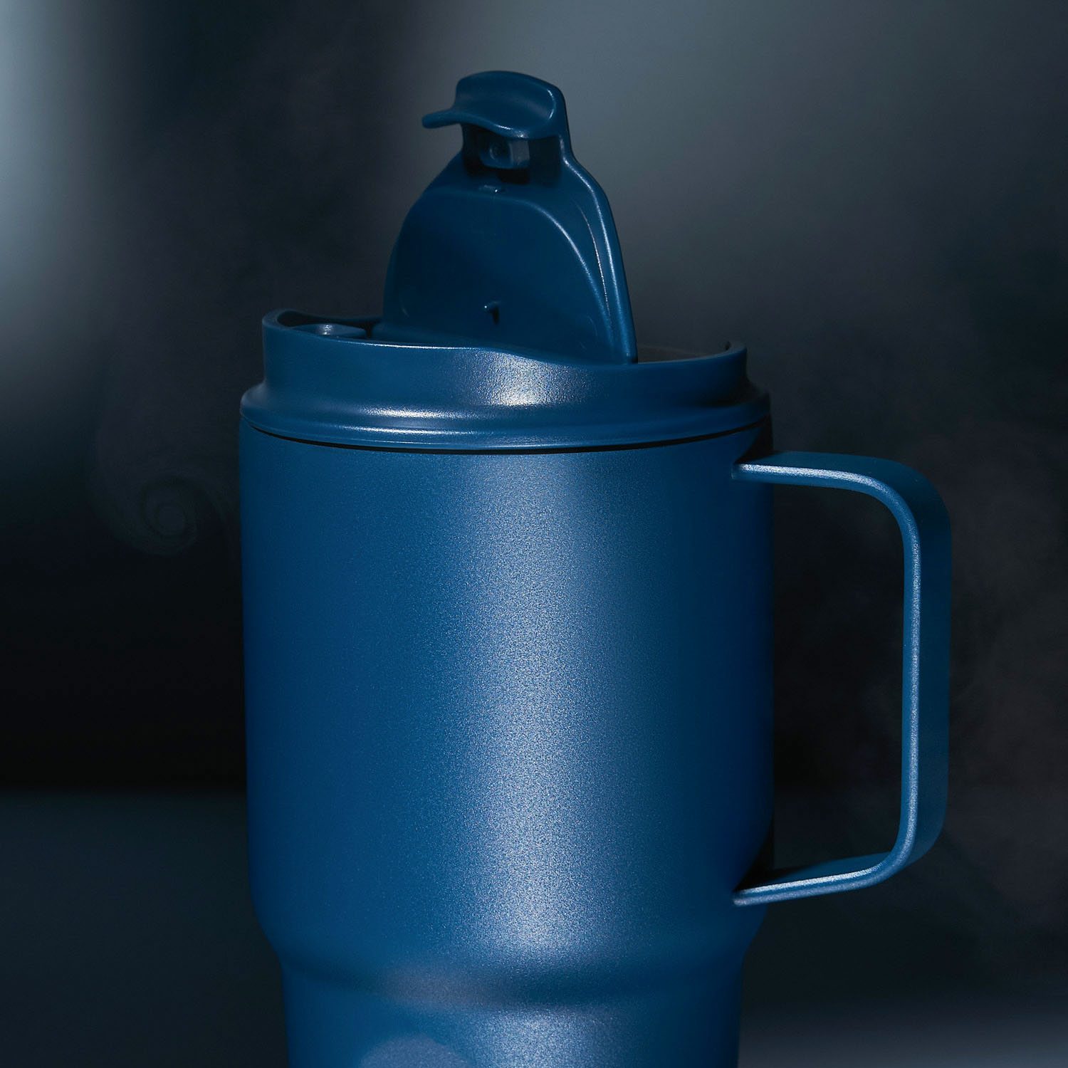 Термокружка вакуумная Aventura, синяя — изображение 3