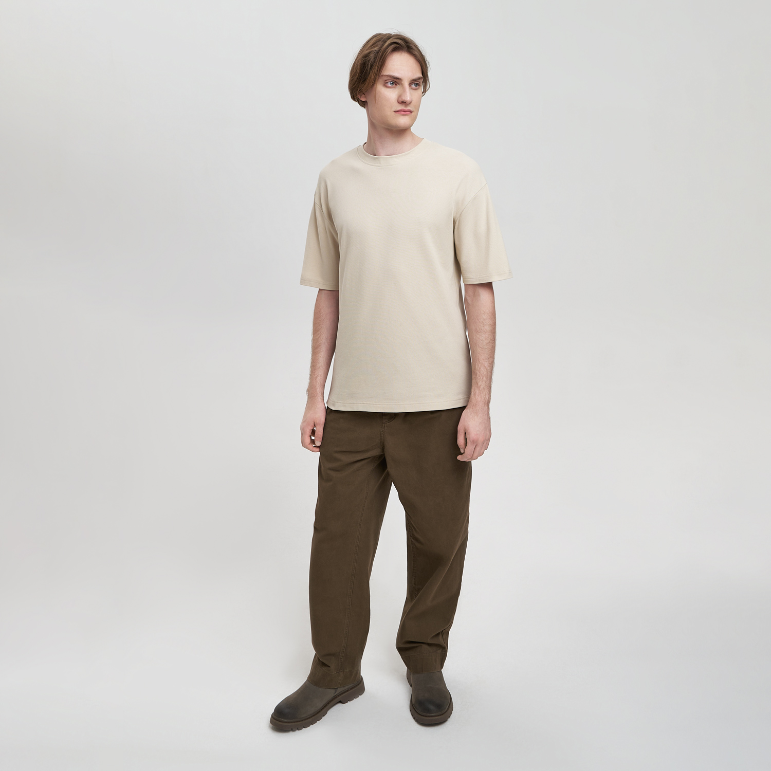 Футболка унисекс премиум AURA, бежевый — изображение 3