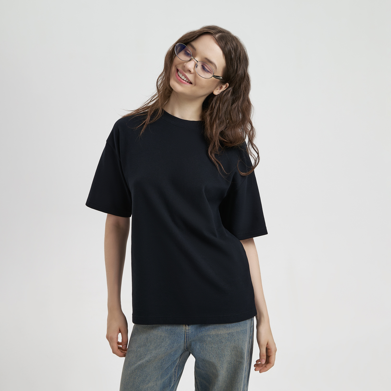 Футболка унисекс премиум AURA, черный — изображение 4