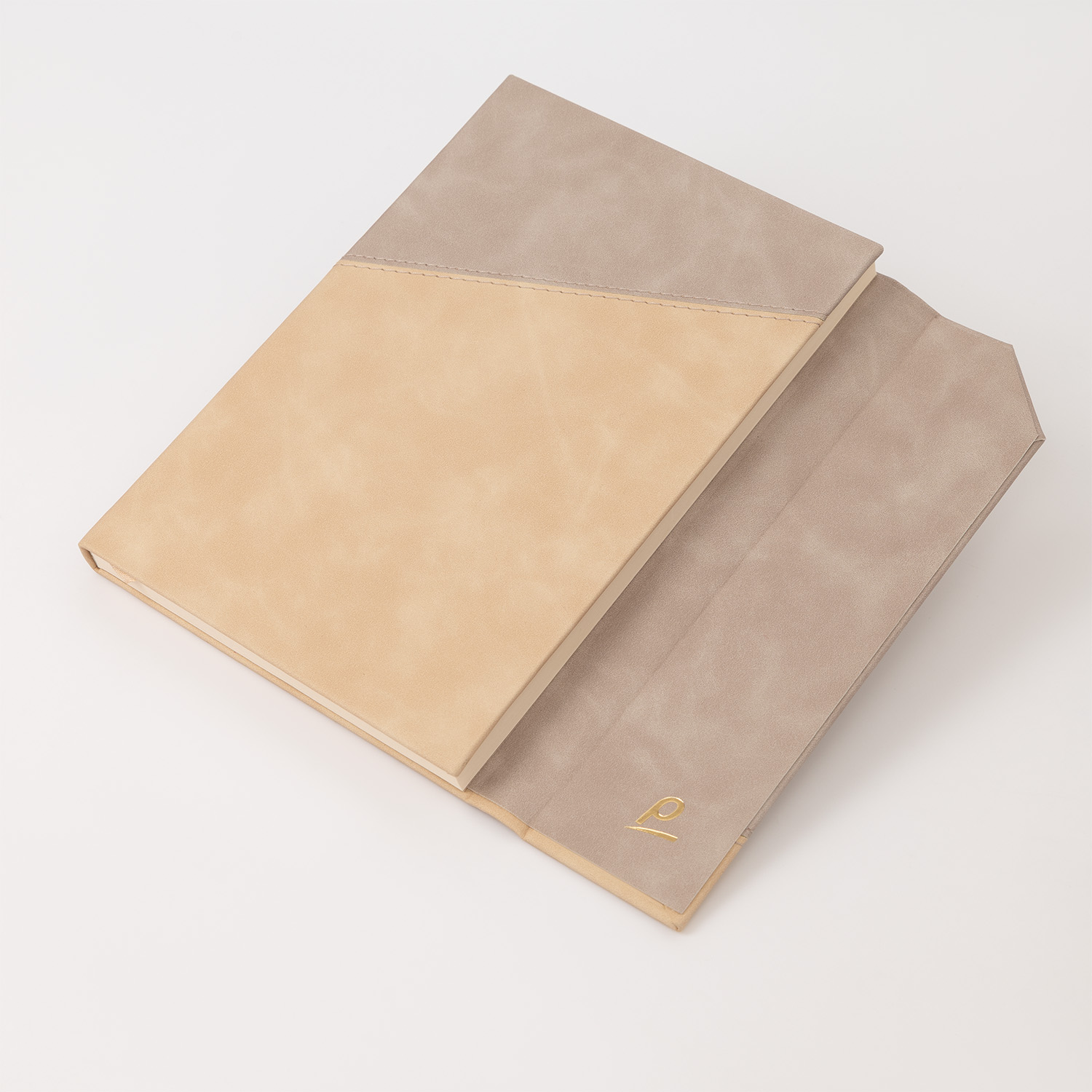 Ежедневник B2Book Magnetic Medio Diagonal 1/2, бежевый — изображение 2