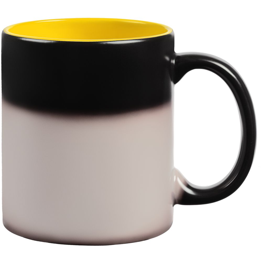 Кружка-хамелеон On Display, матовая, черная с желтым — изображение 4