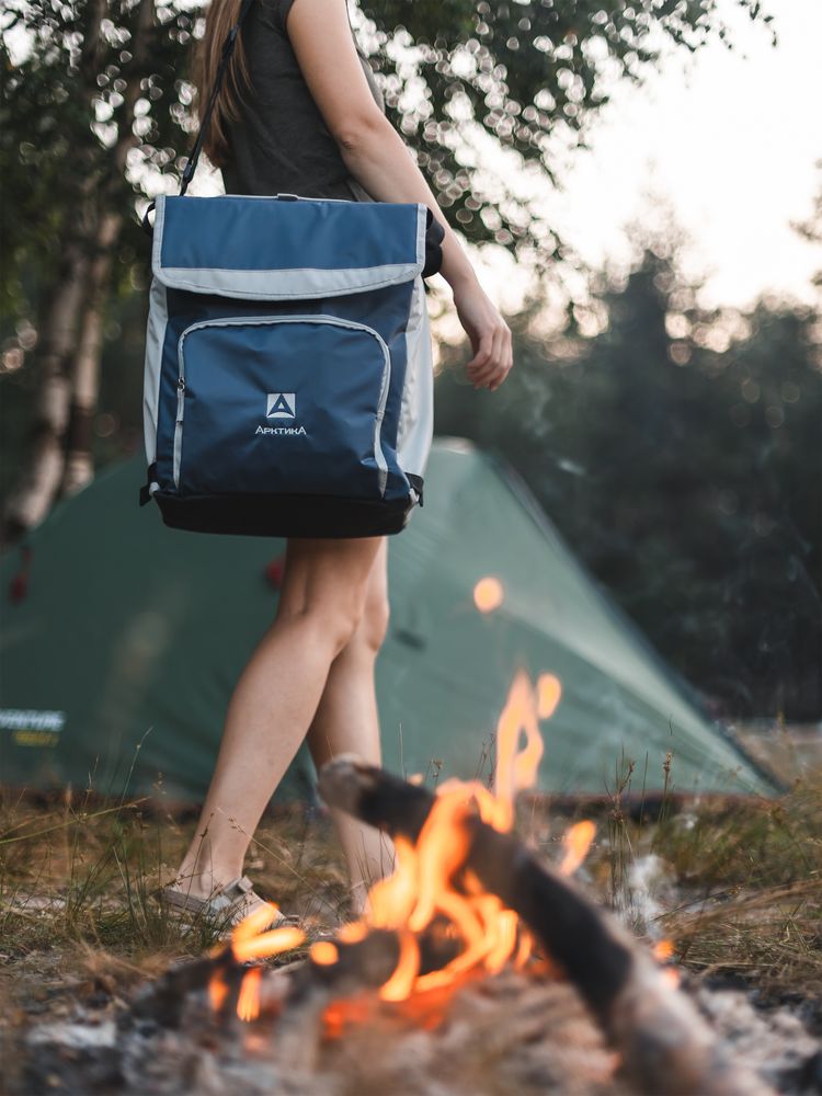 Термосумка с люком «Арктика», M, синяя — изображение 5