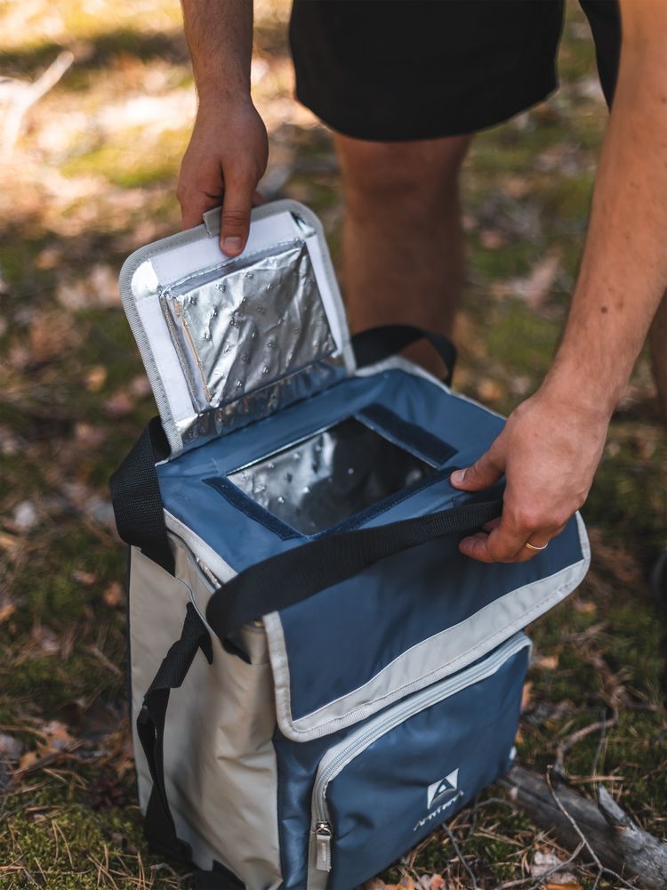 Термосумка с люком «Арктика», M, синяя — изображение 4