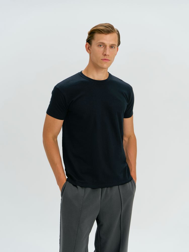 Футболка унисекс Regent 150, черная — изображение 5