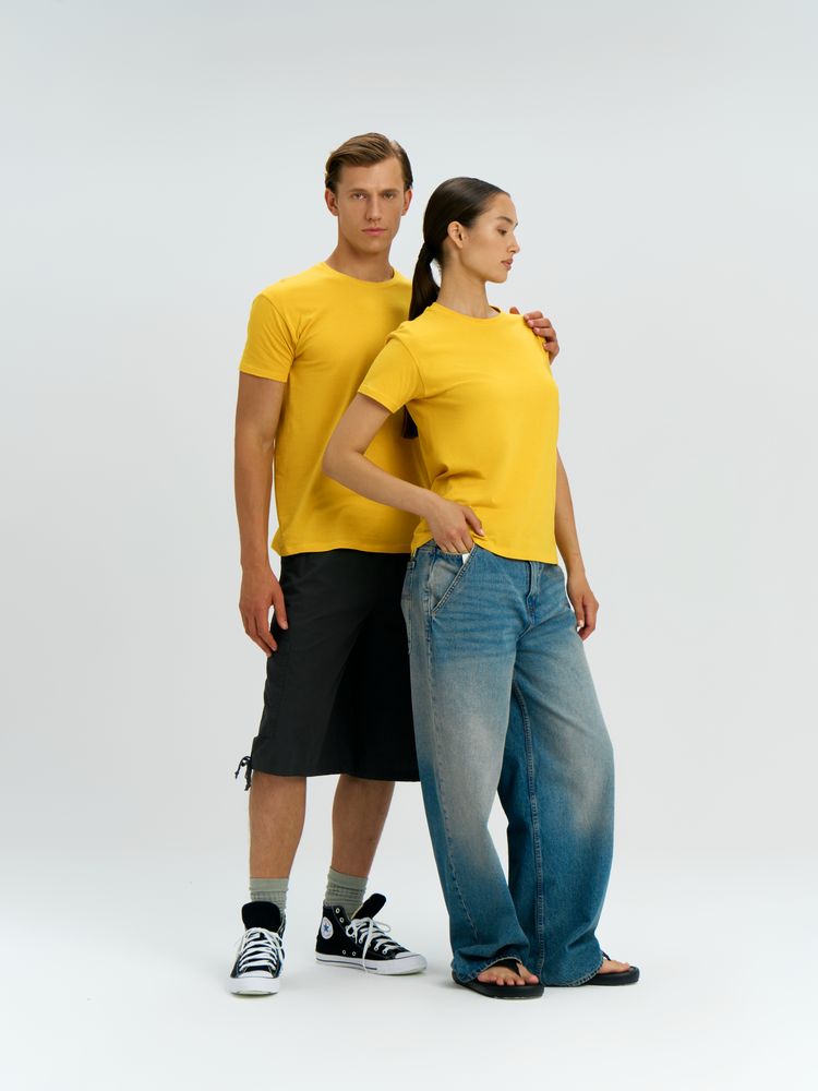 Футболка унисекс Regent 150, желтая — изображение 12