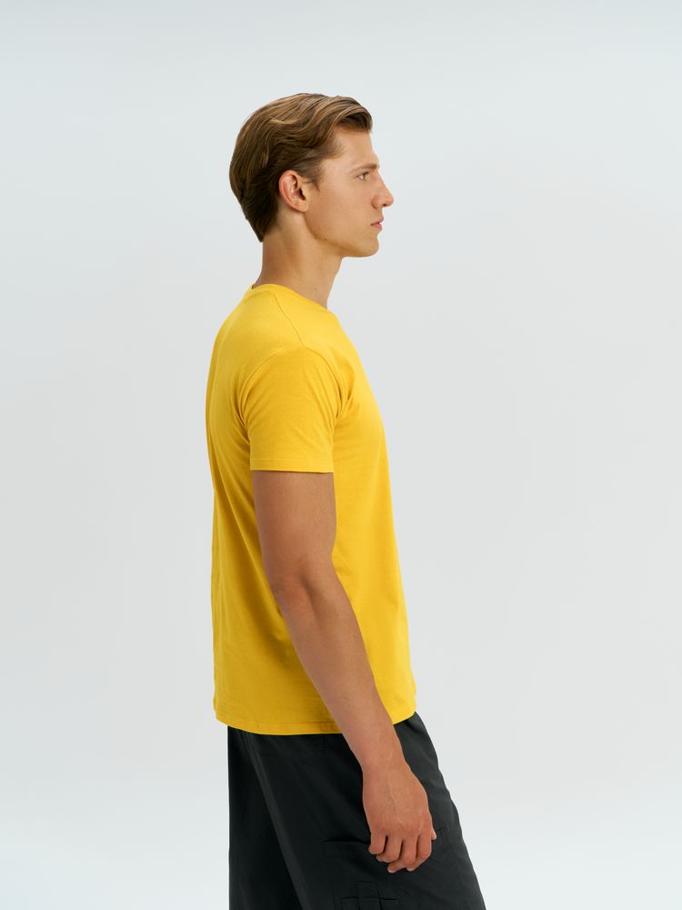 Футболка унисекс Regent 150, желтая — изображение 10