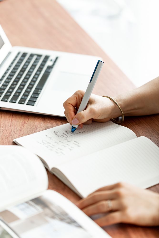 Ручка шариковая PF One, серебристая с синим — изображение 6