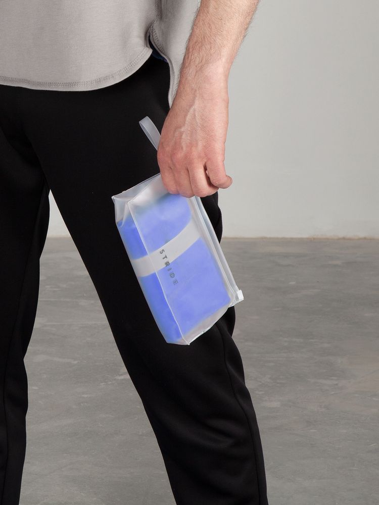 Спортивное полотенце Vigo Small, синее — изображение 2