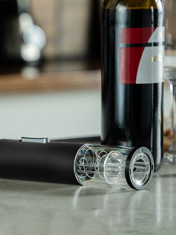 Электрический штопор с ножом для фольги Wine Diesel, черный — изображение 9