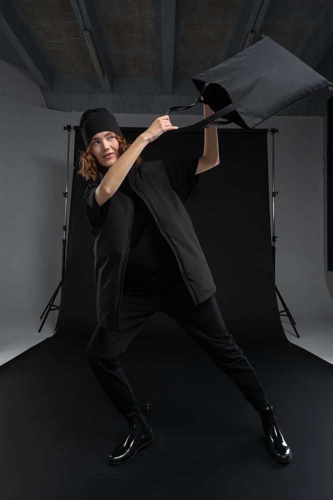 Шопер B3, черный с черными ручками — изображение 5