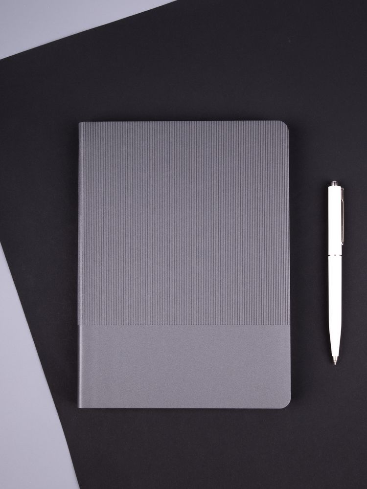 Ежедневник Vale, недатированный, серый — изображение 10