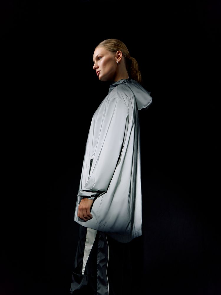 Парка Manifest из светоотражающей ткани, серая — изображение 21
