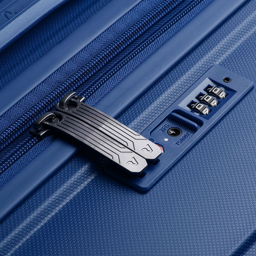 Чемодан Butterfly M, синий — изображение 10