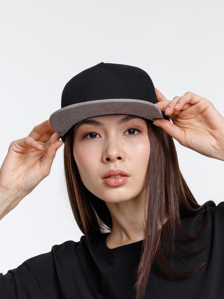 Бейсболка Foreside с прямым козырьком, черная с серым — изображение 5