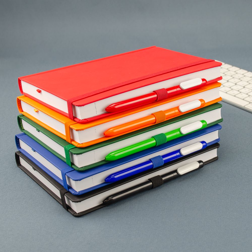 Ежедневник Favor, недатированный, оранжевый — изображение 8